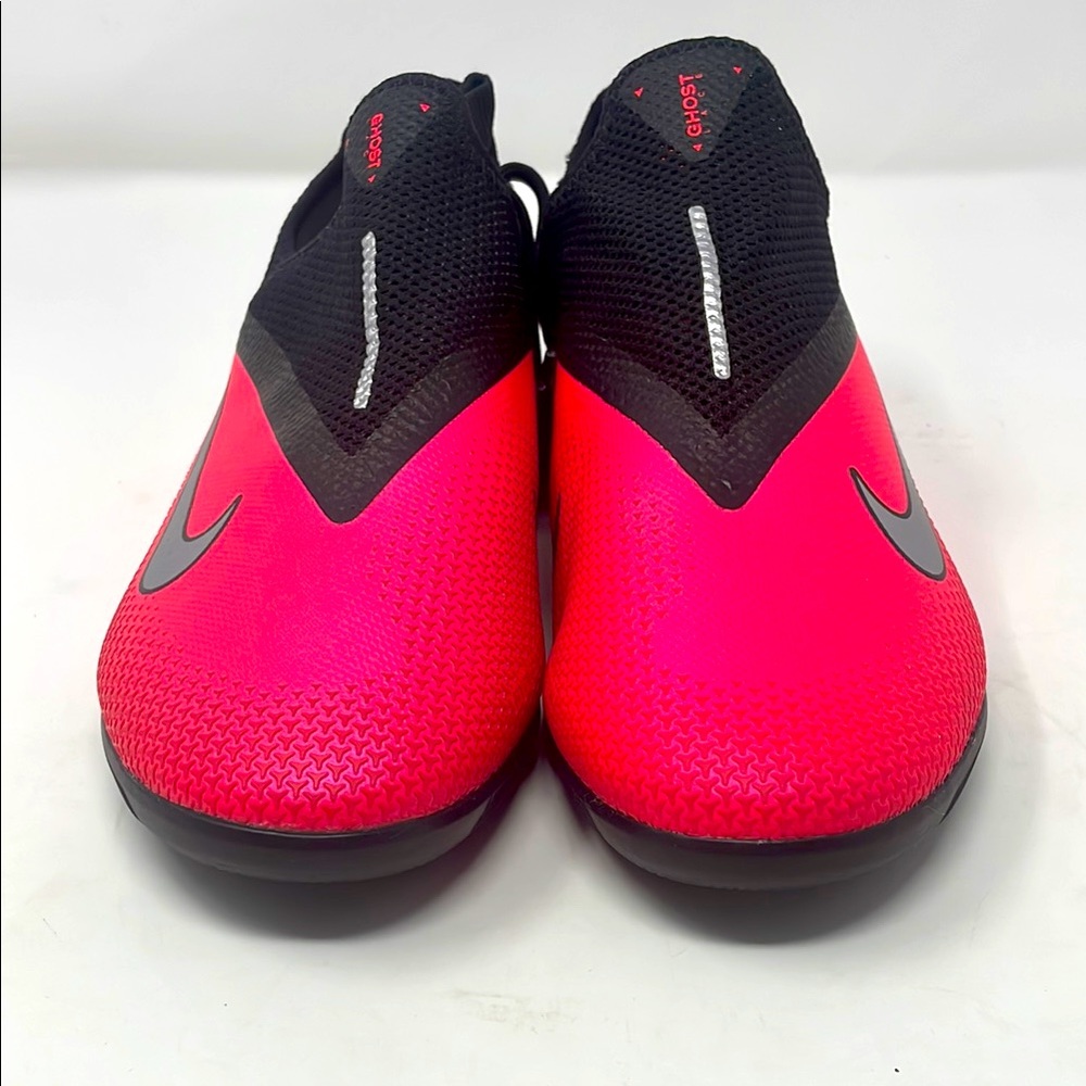 Nike Pink & Black Phantom Ghost Sneakers Size 7.5 Like New Condition